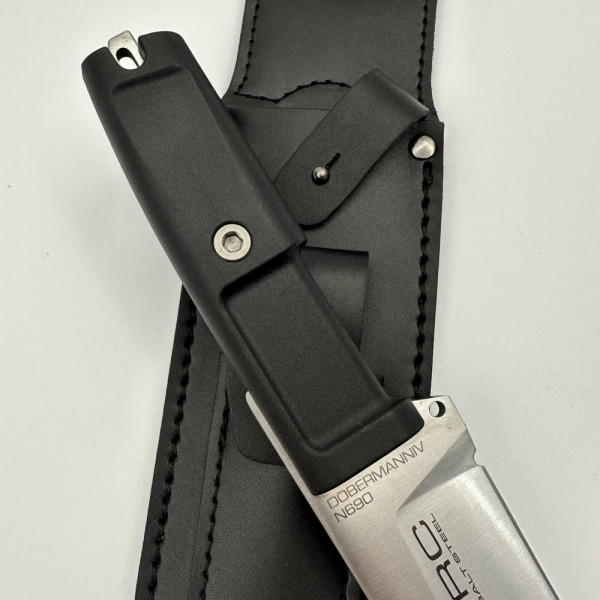 Тежък тактически нож EXTREMA RATIO DOBERMANN IV Classic, стомана Böhler N690, тактическа кания